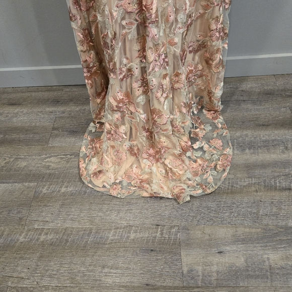 NWT Mac Duggal Long Sleeve Floral Embroidery Trumpet‎ Gown Size Style 79281 - Picture 8 of 14